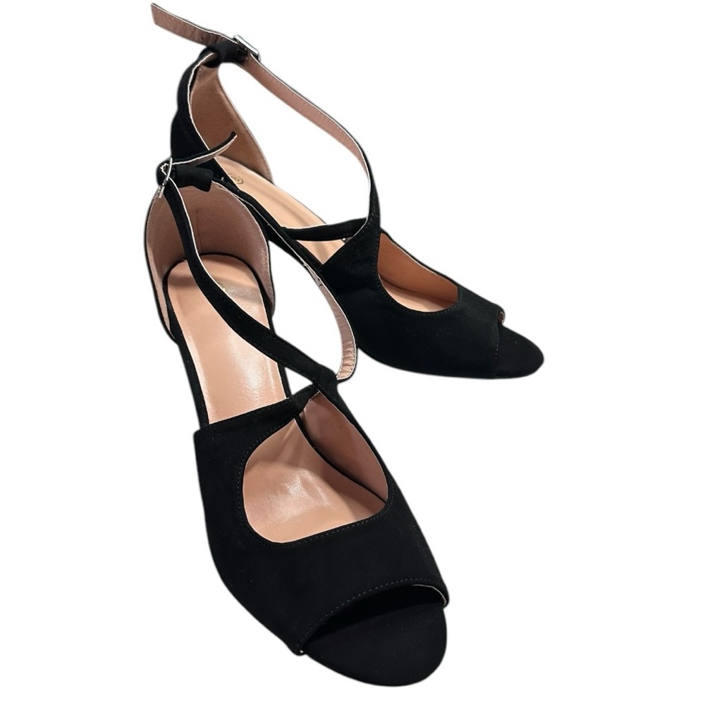 Elegant Black Women's Strappy High Heel Shoes Size 8 NWOT